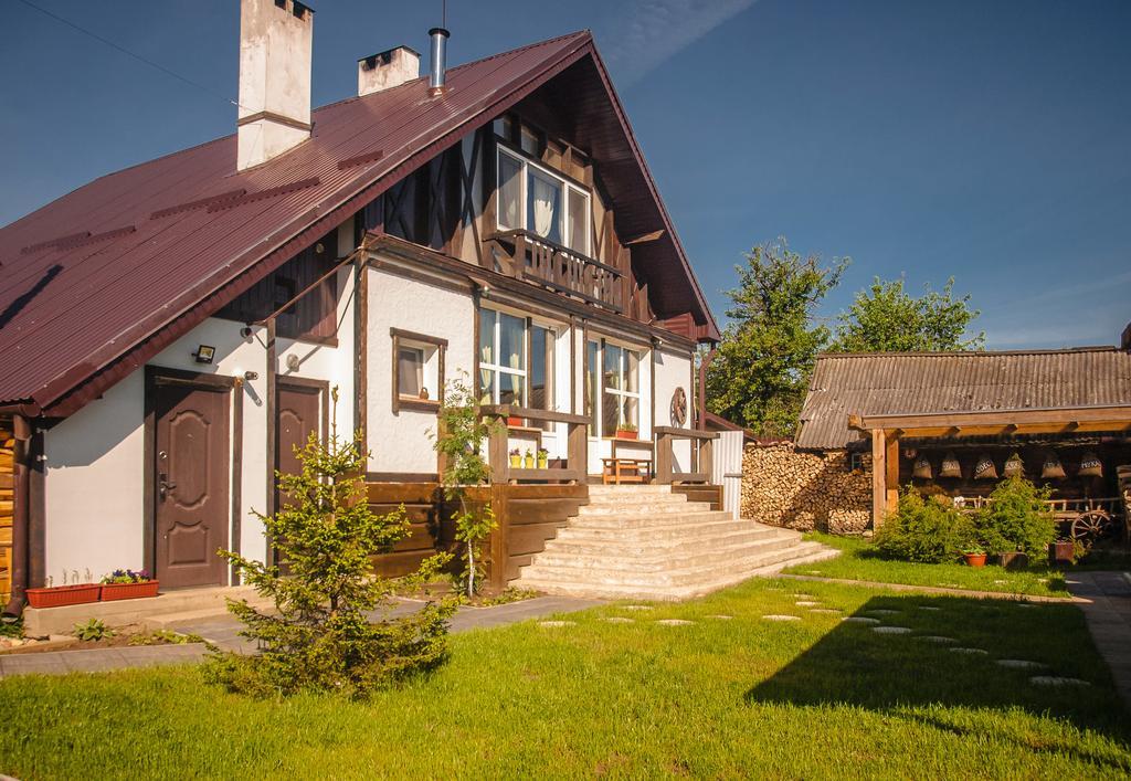 Usadba Belovezhskoye Pomestye Hotel Kamenjoeki Buitenkant foto